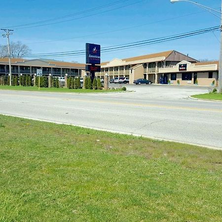Countryside American Inn And Suites מראה חיצוני תמונה