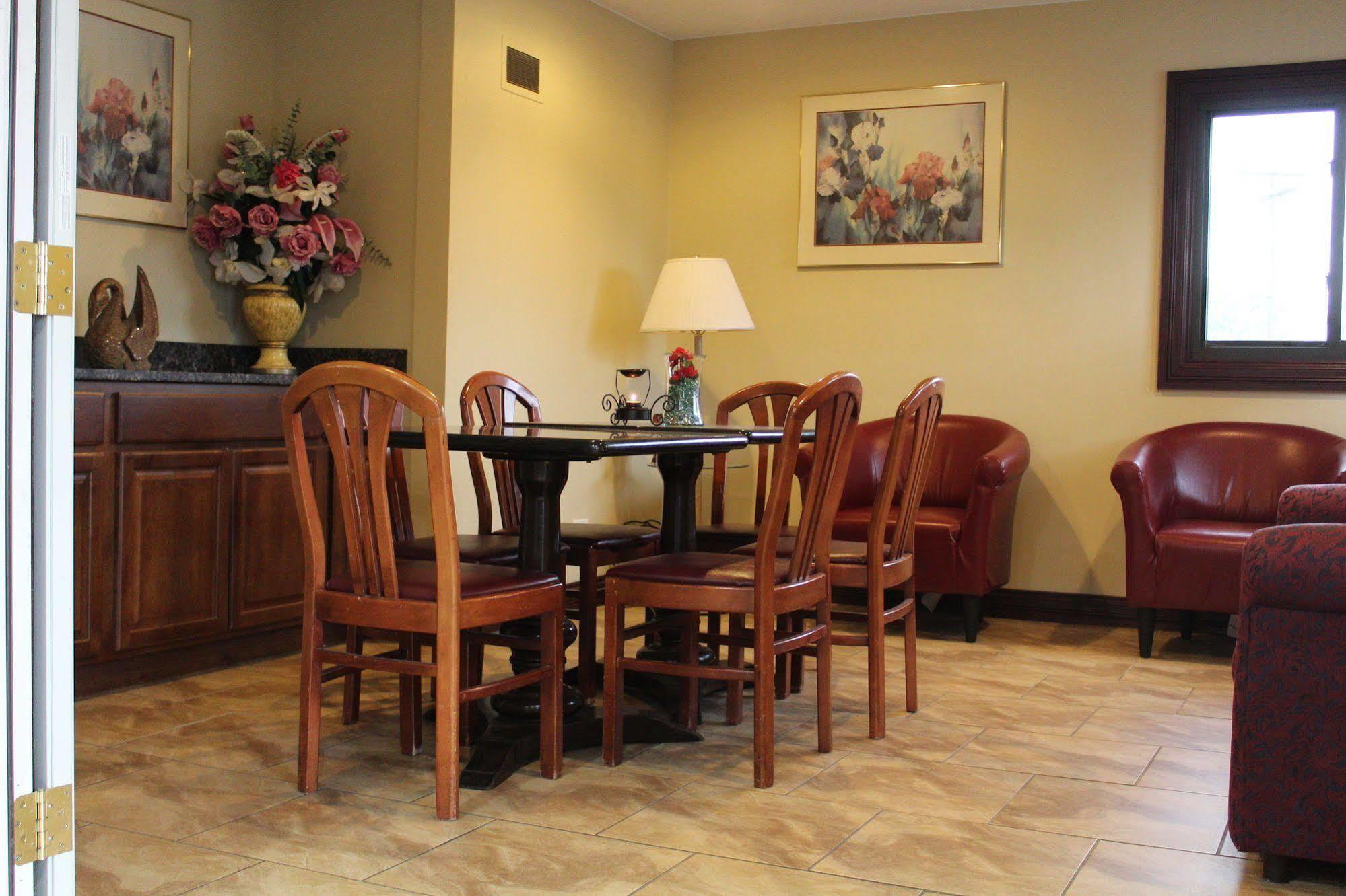 Countryside American Inn And Suites מראה חיצוני תמונה